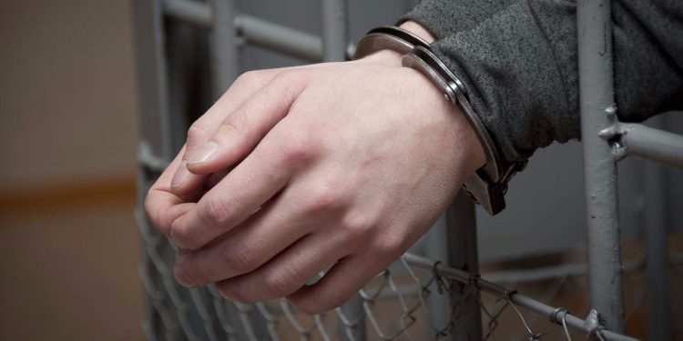 Babaya, 5 yaşındaki kızını istismar ve imajlarını paylaşmaktan 26 yıl 8 ay mahpus