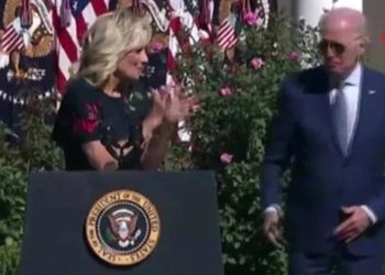 ABD Lideri Biden tekrar yolunu şaşırdı