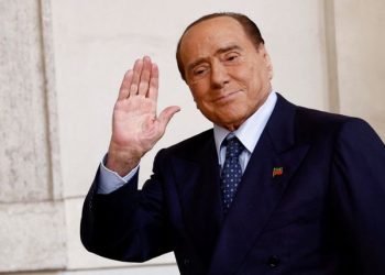 Berlusconi ağır bakıma kaldırıldı