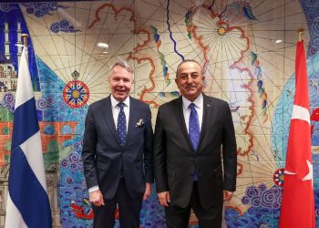 Çavuşoğlu’ndan, Finlandiya’ya NATO tebriği