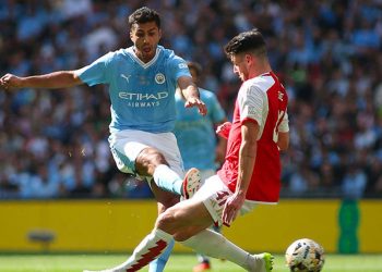İngiltere Muhteşem Kupa’yı Arsenal kazandı